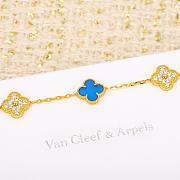 Kitlife Van Cleef & Arpels Bule & Diamond Bracelet in Gold / Rose Gold - 2