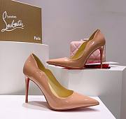 Kitlife Christian Louboutin Hot Chick Patent Leather Pumps Beige - 2