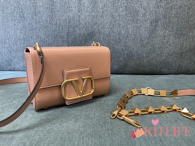 Kitlife Valentino Garavani Stud Sign Shoulder Bag in Beige 20x15x7cm - 1