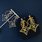 Kitlife Louis Vuitton Classic Hollow Cross Flower Tassel Pendant Earrings Gold / Silver  - 3