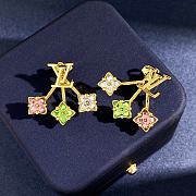 Kitlife Louis Vuitton Three Claw Diamond Flower Earrings - 2