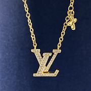 Kitlife Louis Vuitton LV Logo Necklace Gold Ladies - 5