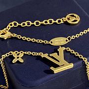 Kitlife Louis Vuitton LV Logo Necklace Gold Ladies - 4