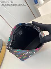 Kitlife Louis Vuitton x TM Toiletry Pouch Black M13746 25x20x5.5cm - 3