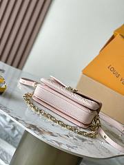 Kitlife Louis Vuitton Pochette Métis East West Bag Pink 21.5x13.5x6cm - 3