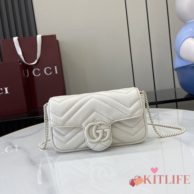 Kitlife Gucci GG Marmont Matelasse Super Mini Bag White 476433 16.5x10x4.5cm - 1