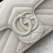 Kitlife Gucci GG Marmont Matelasse Super Mini Bag White 476433 16.5x10x4.5cm - 2