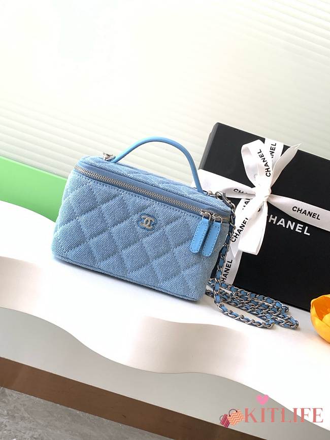Kitlife Chanel 25C Vanity Bag Small Blue Denim 9.5x17x8cm  - 1