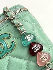 Kitlife Chanel Small Comestic Bag Green Enamel Heart Buckle 11x8.5x7cm - 3