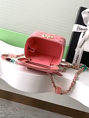 Kitlife Chanel Small Comestic Bag Pink Enamel Heart Buckle 11x8.5x7cm - 6