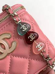 Kitlife Chanel Small Comestic Bag Pink Enamel Heart Buckle 11x8.5x7cm - 4