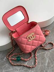 Kitlife Chanel Small Comestic Bag Pink Enamel Heart Buckle 11x8.5x7cm - 3
