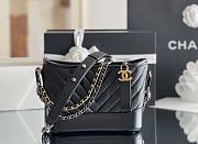 Kitlife Chanel Gabrielle Hobo Bag Black 15x20x8cm - 1