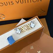 Kitlife Louis Vuitton Crystal Diamond Letter Flower Earrings - 6