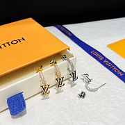 Kitlife Louis Vuitton Donkey Ring Letter Tassel Earrings Gold/ Silver - 1