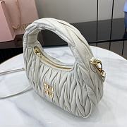 Kitlife Miu Miu Wander Hobo Bag White 20x6x17cm - 3