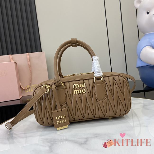 Kitlife MiuMiu Arcadie Matelasse Top Handle Bag Brown 27x12x9cm - 1
