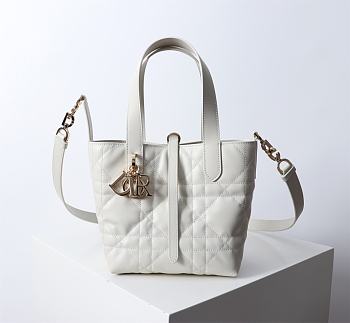 Kitlife Dior Small Toujours Vertical Tote Bag White 16×18×12cm