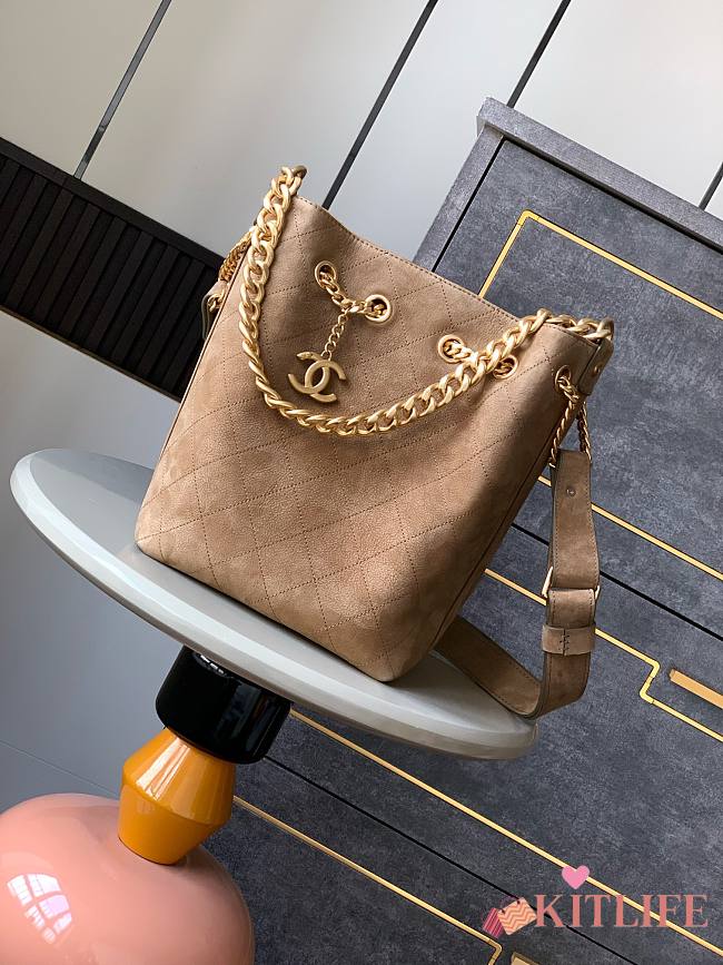 Kitlife Chanel Vintage Bucket Bag Brown 20x14x27cm - 1