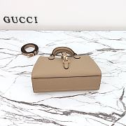 Kitlife Gucci Small Tote Bag Beige With Hook Closure 795349 24x17.5x8.5cm - 3