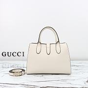 Kitlife Gucci Small Tote Bag White With Hook Closure 795349 24x17.5x8.5cm - 6