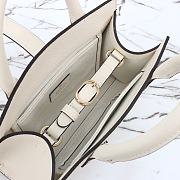 Kitlife Gucci Small Tote Bag White With Hook Closure 795349 24x17.5x8.5cm - 4
