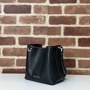 Kitlife Gucci GG Emblem Mini Bucket Bag Black Leather 815118 19x18x11cm - 3