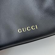 Kitlife Gucci GG Emblem Mini Bucket Bag Black Leather 815118 19x18x11cm - 2