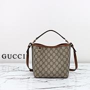 Kitlife Gucci GG Emblem Mini Bucket Bag Beige & Brown 815118 19x18x11cm - 1