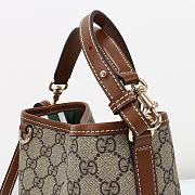 Kitlife Gucci GG Emblem Mini Bucket Bag Beige & Brown 815118 19x18x11cm - 5