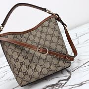 Kitlife Gucci GG Emblem Mini Bucket Bag Beige & Brown 815118 19x18x11cm - 3