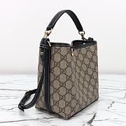 Kitlife Gucci GG Emblem Mini Bucket Bag Beige & Black 815118 19x18x11cm - 2