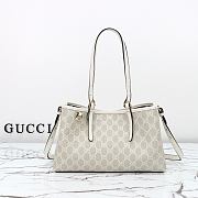Kitlife Gucci GG Emblem Small Tote Bag White 815214 31x18.5x11.5cm - 1