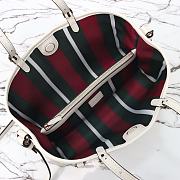 Kitlife Gucci GG Emblem Small Tote Bag White 815214 31x18.5x11.5cm - 3