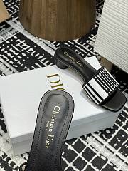 Kitlife Dior Dway Heeled Slide Black and White Cotton Embroidered with Dior Graphique Motif - 6