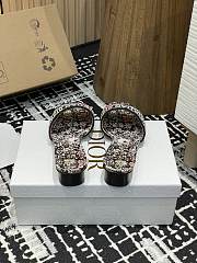 Kitlife Dior Dway Flower Embroidered Slide White & Black - 5