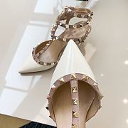 Kitlife Valentino Garavani Rockstud Caged Pump in White Patent Leather - 5