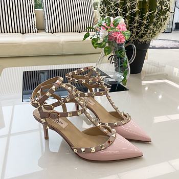 Kitlife Valentino Garavani Rockstud Caged Pump in Pink Patent Leather