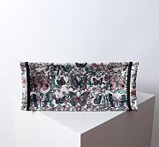 Kitlife Dior Medium Book Tote Raffia with Toile de Jouy Papillon Embroidery White 36.5x28x14cm  - 6
