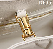 Kitlife Dior Toujours Handbag Graphic Cannage Calfskin White 37x22x12cm - 6