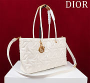 Kitlife Dior Toujours Handbag Graphic Cannage Calfskin White 37x22x12cm - 2