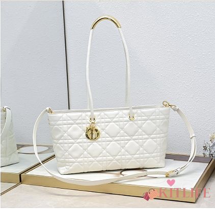 Kitlife Dior Toujours Handbag Calfskin White 37x22x12cm - 1
