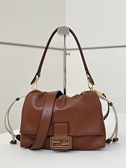 Kitlife Fendi Mamma Baguette Bag Brown 26.5x18x8.5cm - 1