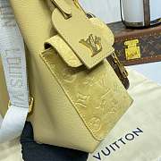 Kitlife Louis Vuitton Hobo Cargo Bag Beige M12697 34.5x19.7x27cm - 4