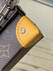 Kitlife Louis Vuitton Steamer Wearable Wallet Yellow Monogram Macassar M12811 18×11×6.5cm - 5