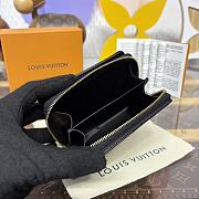 Kitlife Louis Vuitton x TM Lou Wallet Black Pink M12378 11.5x8.5x2.2cm - 5