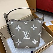Kitlife Louis Vuitton All In BB Bag Gray M13045 16x18x12cm - 2