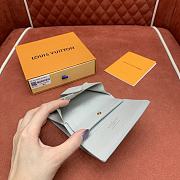 Kitlife Louis Vuitton Low Key Compact Wallet Grey M13616 11x8.5x2cm  - 3