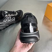 Kitlife Louis Vuitton Runner Tatic Sneakers Black  - 6