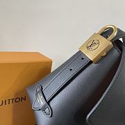 Kitlife Louis Vuitton Low Key Messenger Bag Black M13148 30x18x12cm - 2